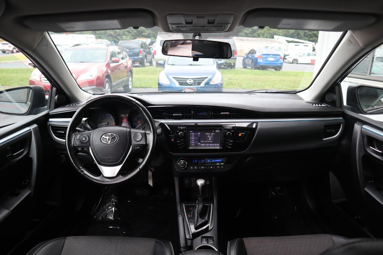 Toyota Corolla 4dr Sdn CVT S w/Special Edition Pkg (Natl) 2016