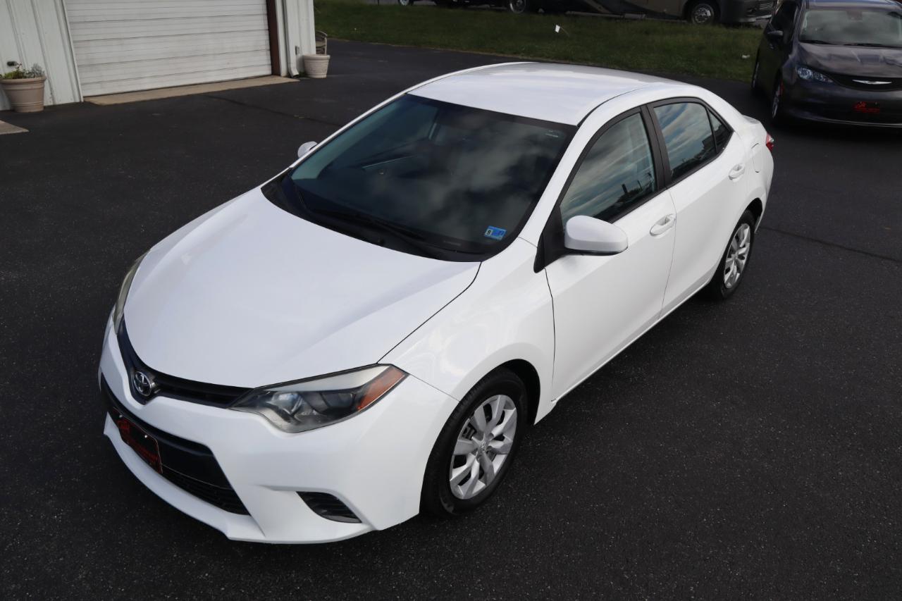 Toyota Corolla 4dr Sdn CVT LE Premium (Natl) 2015