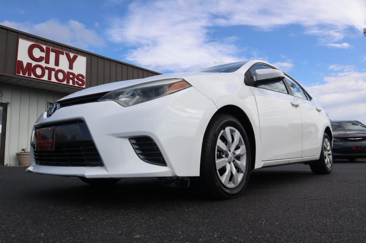 Toyota Corolla 4dr Sdn CVT LE Premium (Natl) 2015