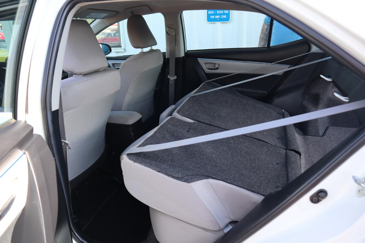 Toyota Corolla 4dr Sdn CVT LE Premium (Natl) 2015