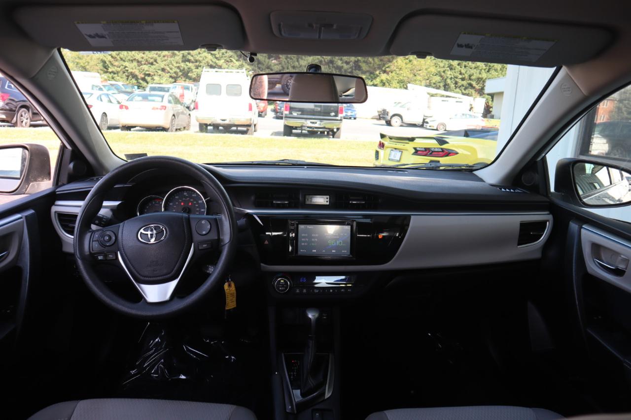 Toyota Corolla 4dr Sdn CVT LE Premium (Natl) 2015