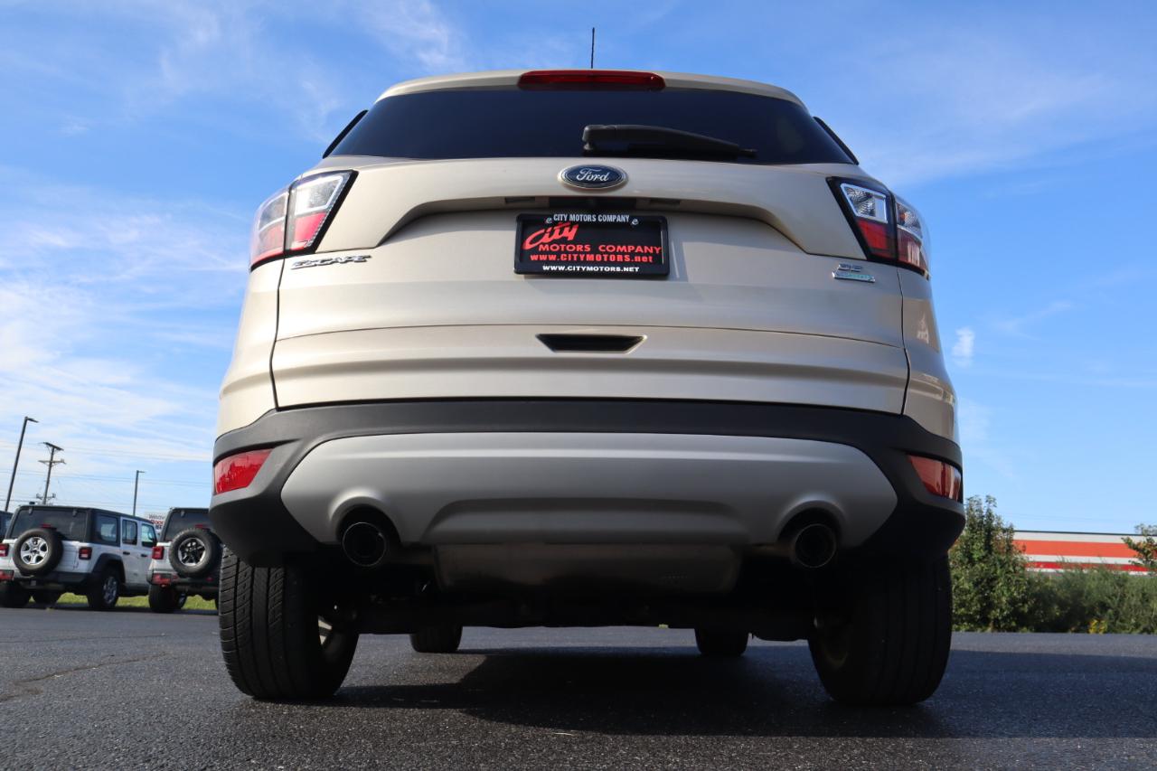 Ford Escape SE FWD 2017
