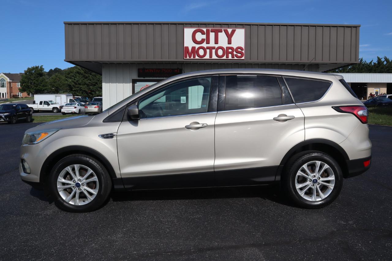 Ford Escape SE FWD 2017