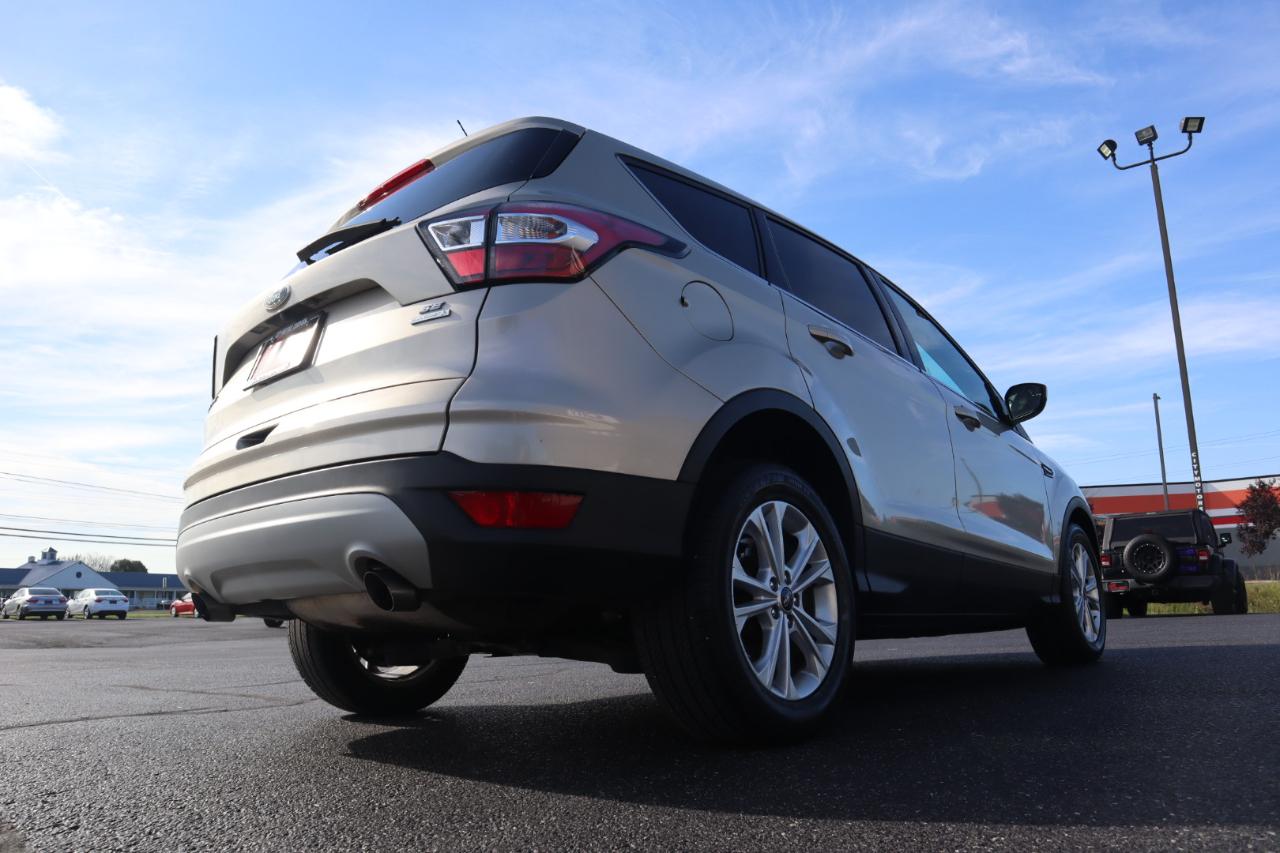 Ford Escape SE FWD 2017