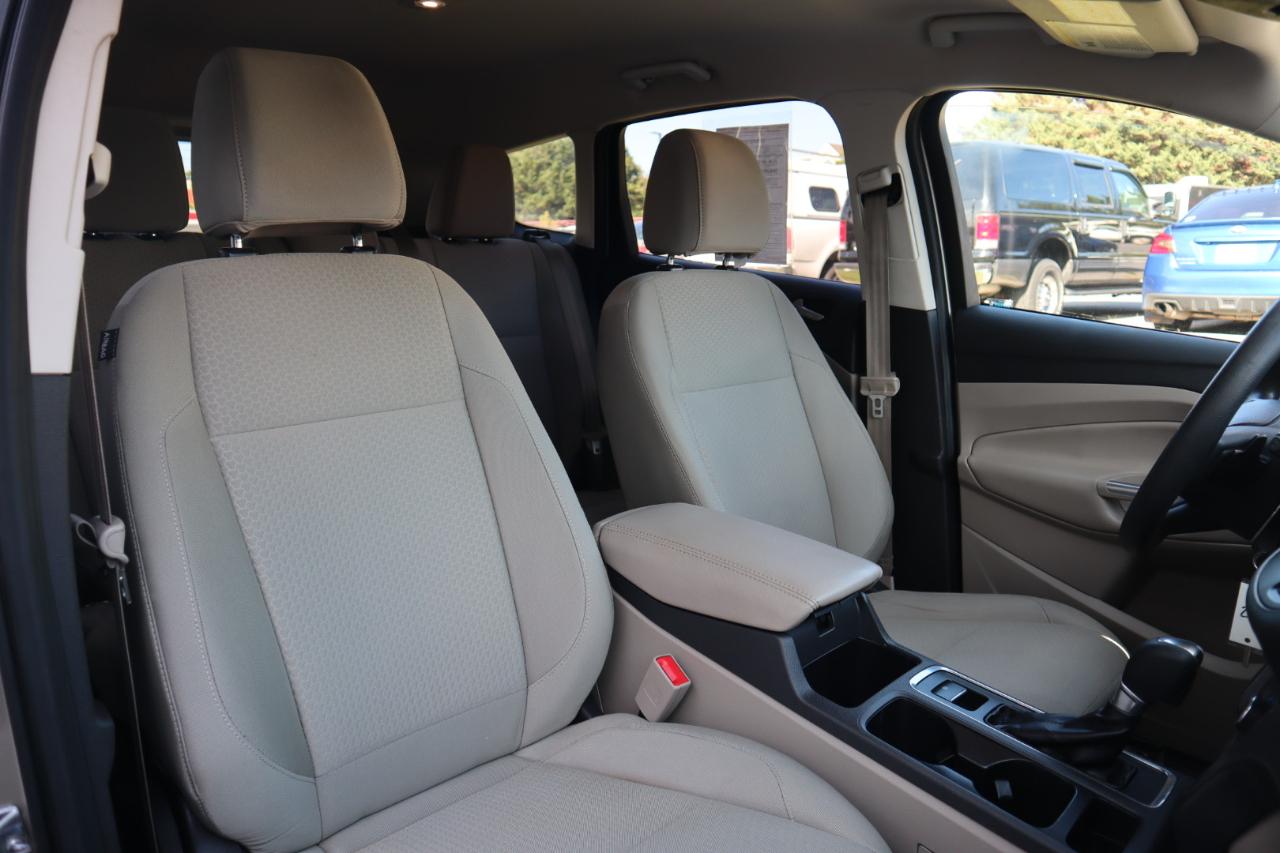 Ford Escape SE FWD 2017