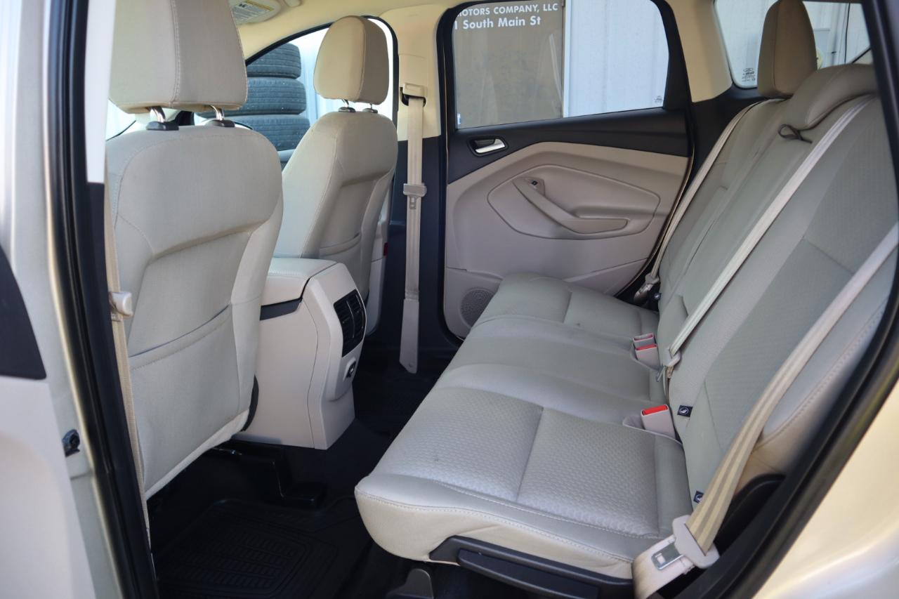 Ford Escape SE FWD 2017