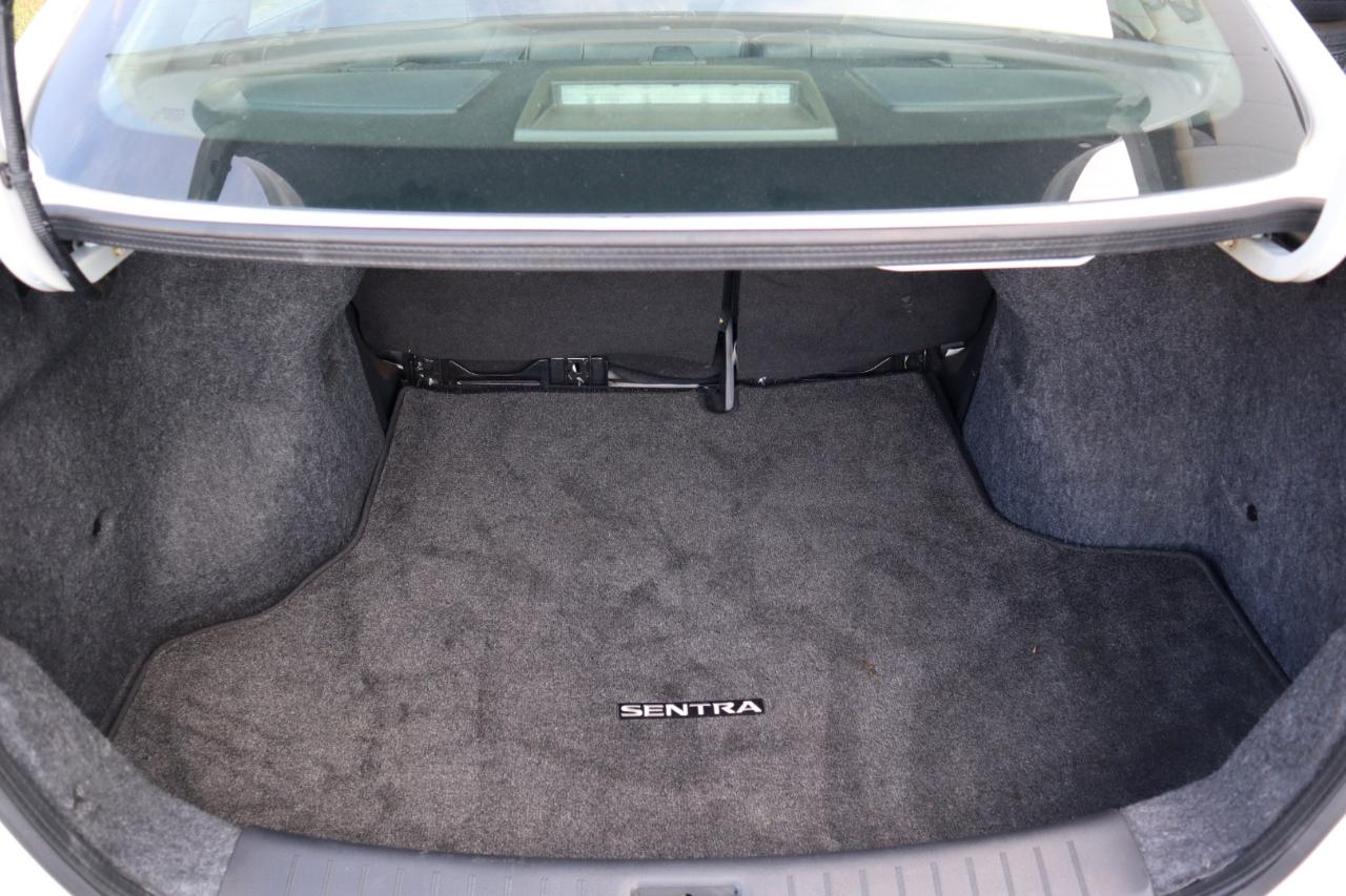 Nissan Sentra S CVT 2019