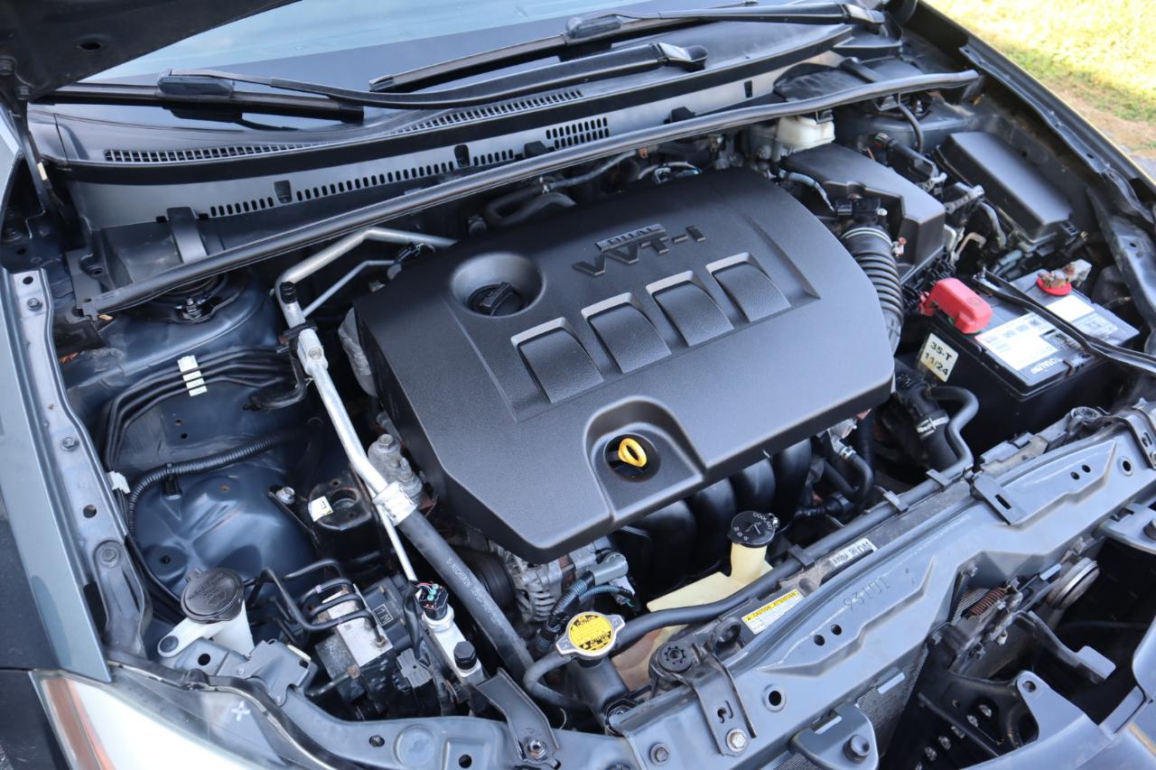 Toyota Corolla 4dr Sdn CVT LE Premium (Natl) 2014
