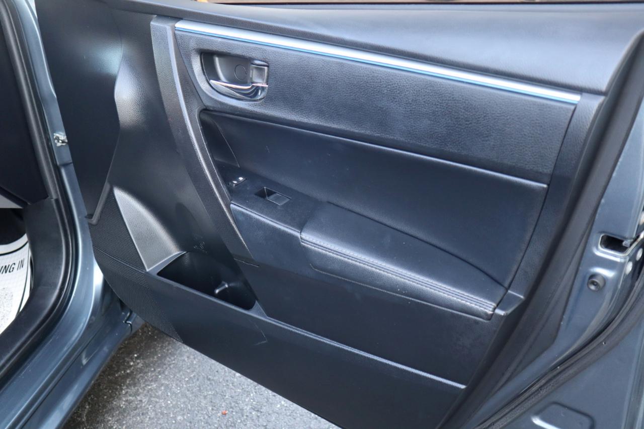 Toyota Corolla 4dr Sdn CVT LE Premium (Natl) 2014