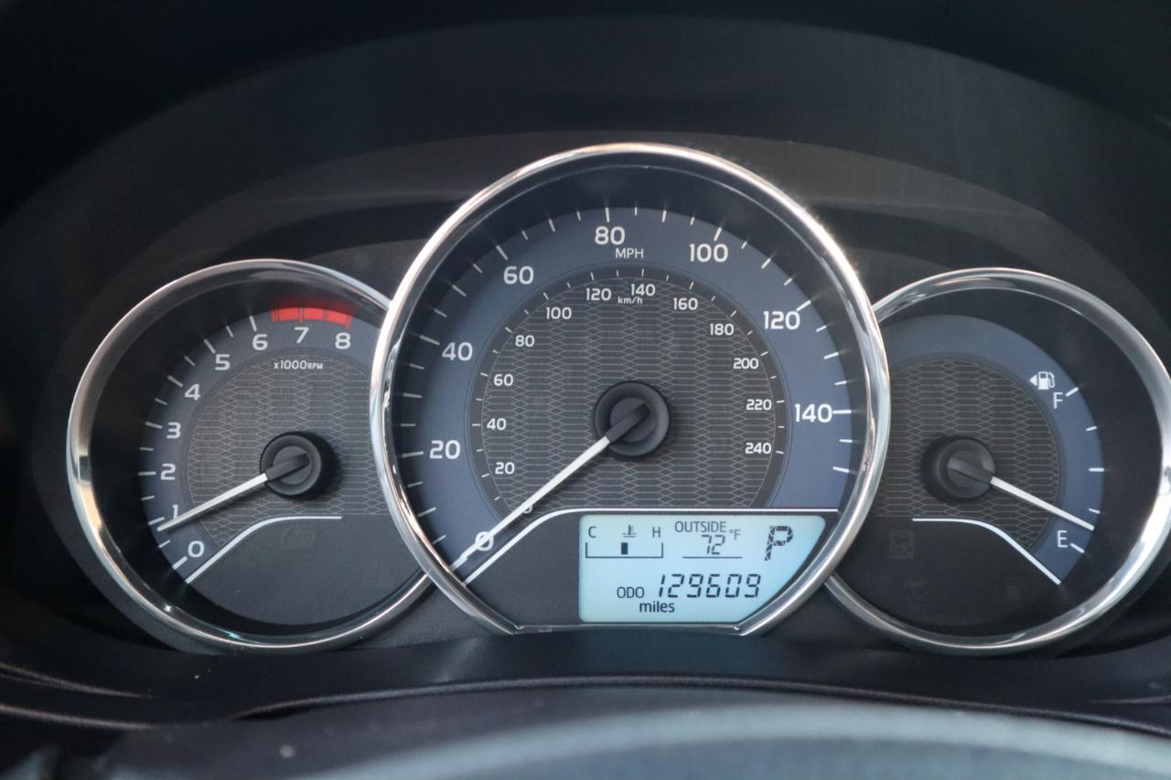 Toyota Corolla 4dr Sdn CVT LE Premium (Natl) 2014