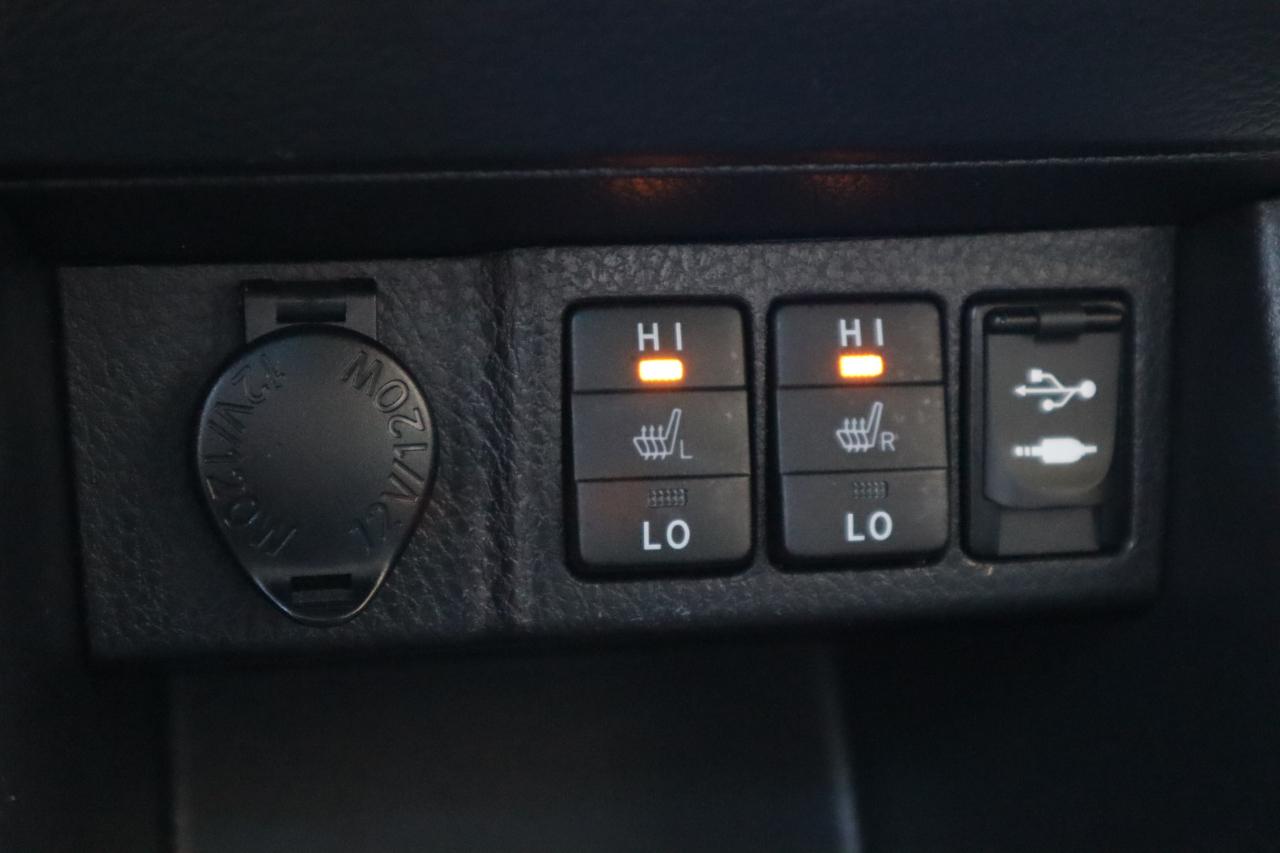 Toyota Corolla 4dr Sdn CVT LE Premium (Natl) 2014