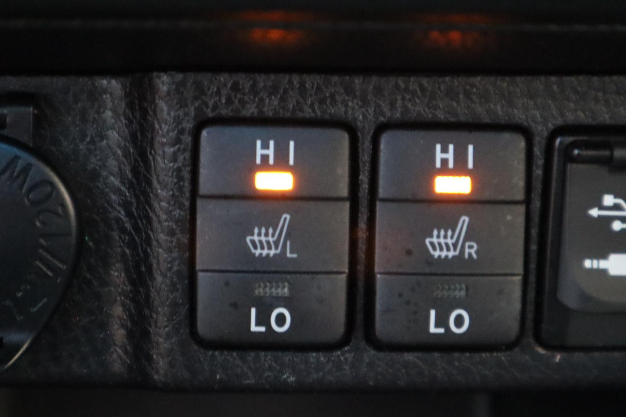 Toyota Corolla 4dr Sdn CVT LE Premium (Natl) 2014