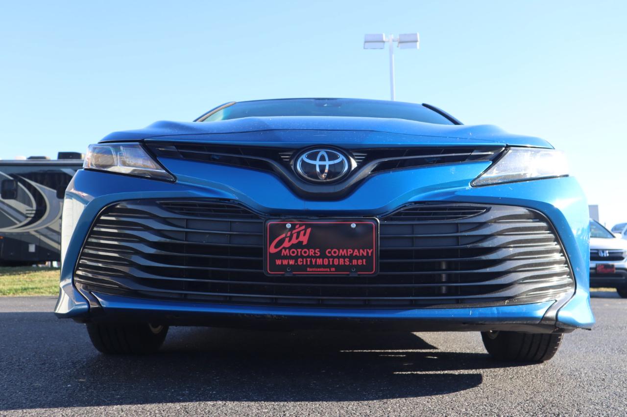 Toyota Camry XLE Auto (Natl) 2019