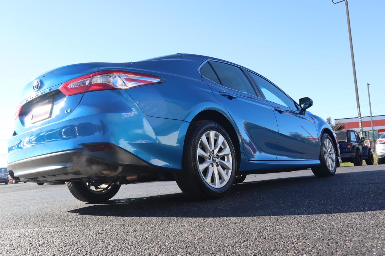 Toyota Camry XLE Auto (Natl) 2019