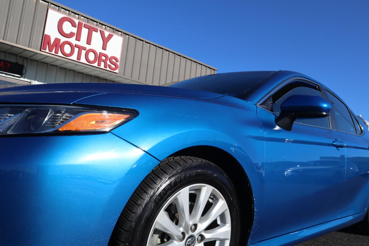 Toyota Camry XLE Auto (Natl) 2019