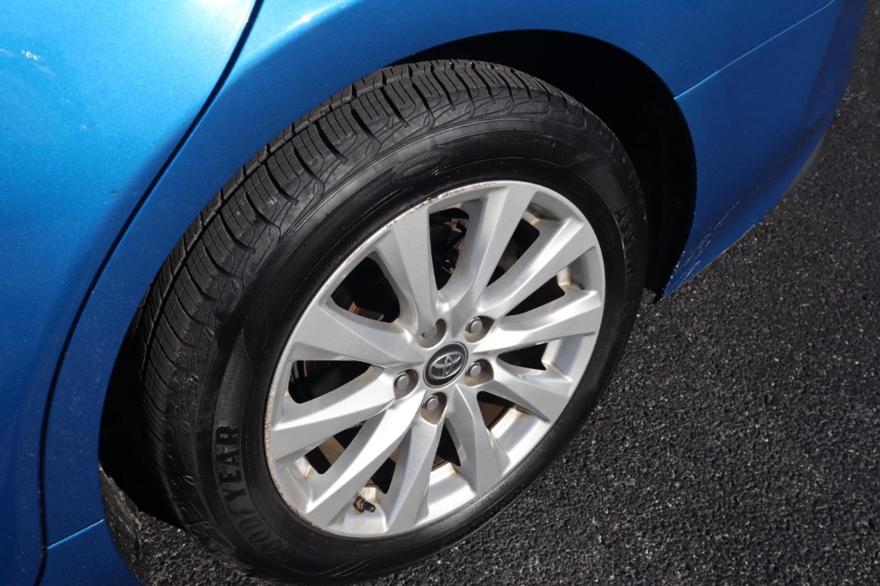 Toyota Camry XLE Auto (Natl) 2019