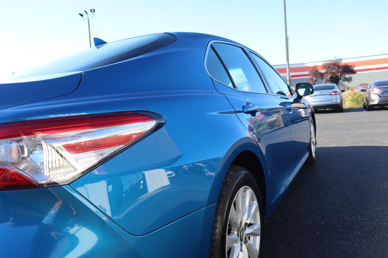 Toyota Camry XLE Auto (Natl) 2019