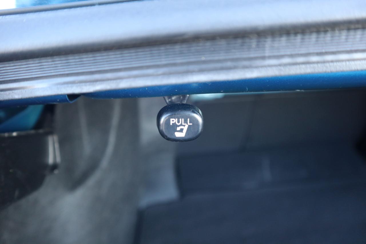 Toyota Camry XLE Auto (Natl) 2019