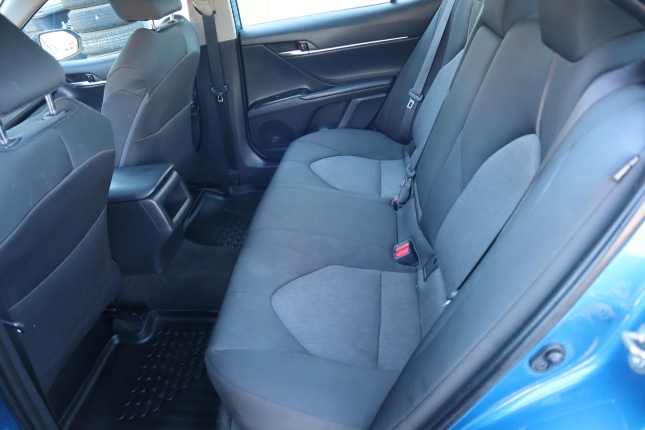 Toyota Camry XLE Auto (Natl) 2019