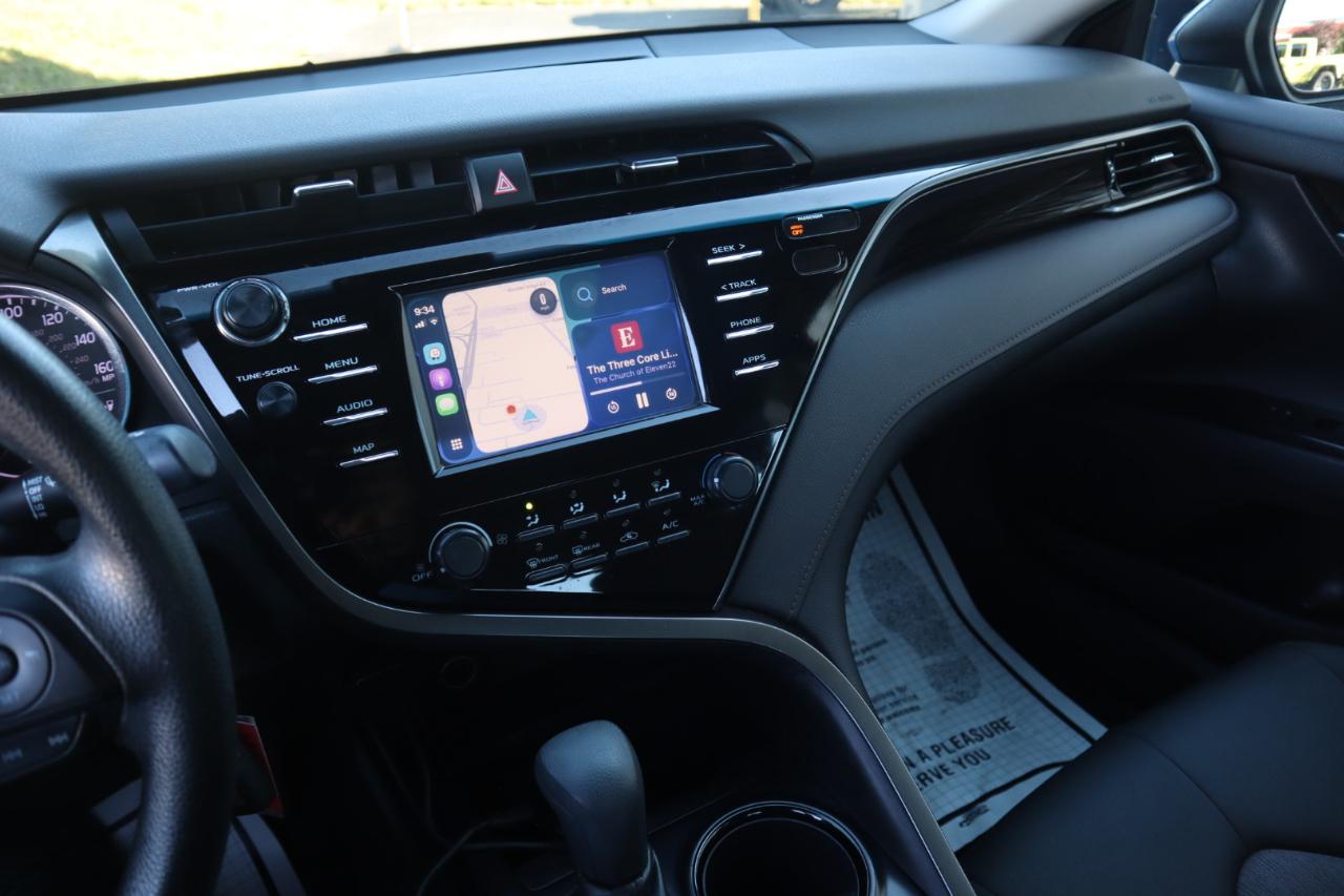 Toyota Camry XLE Auto (Natl) 2019