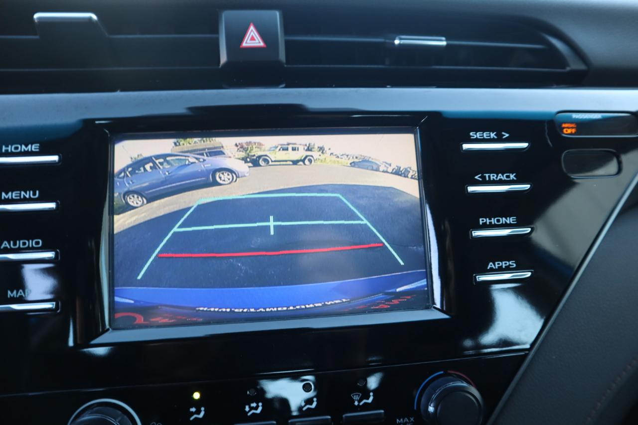 Toyota Camry XLE Auto (Natl) 2019