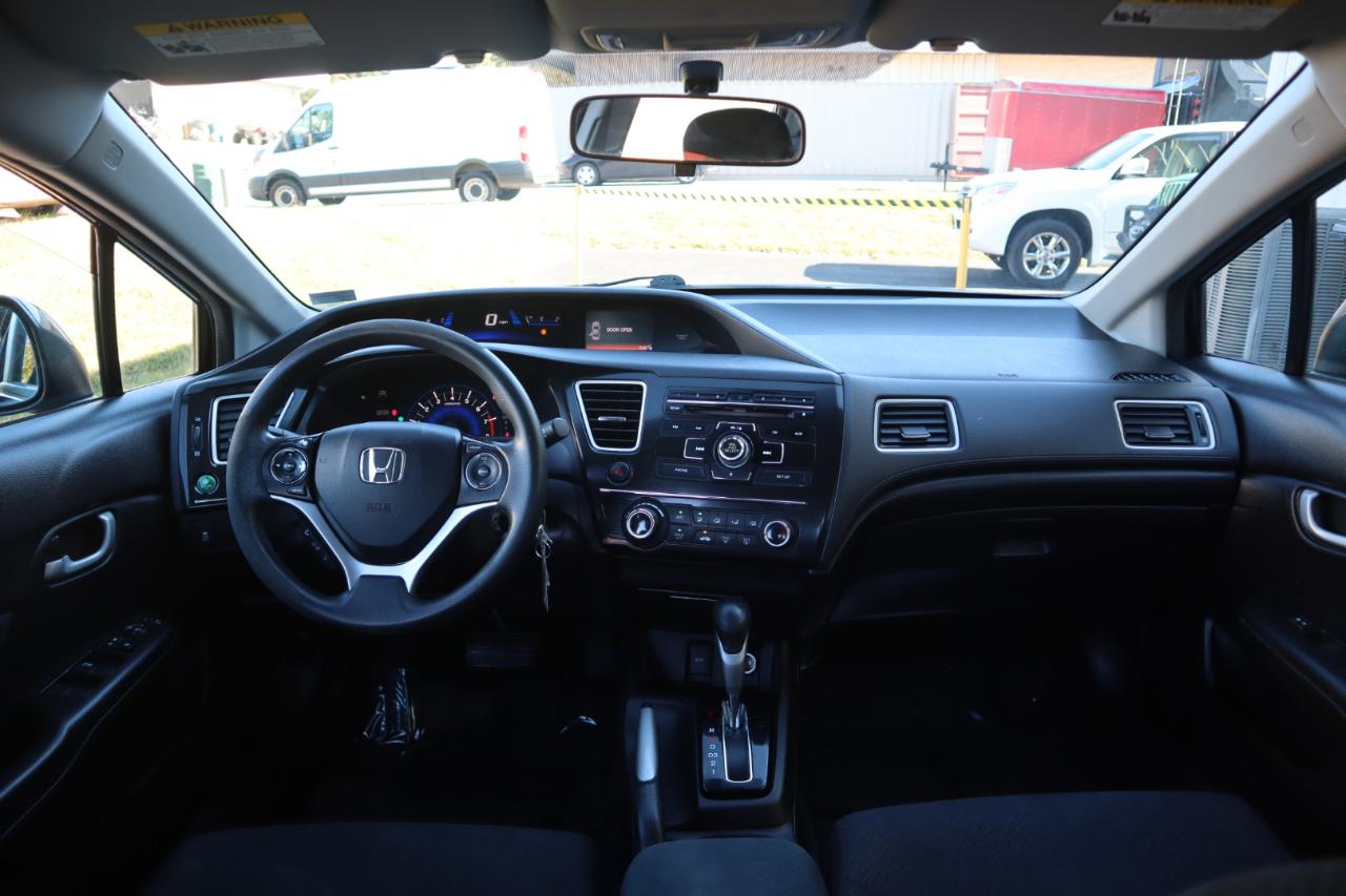 Honda Civic Sdn 4dr Auto LX 2013