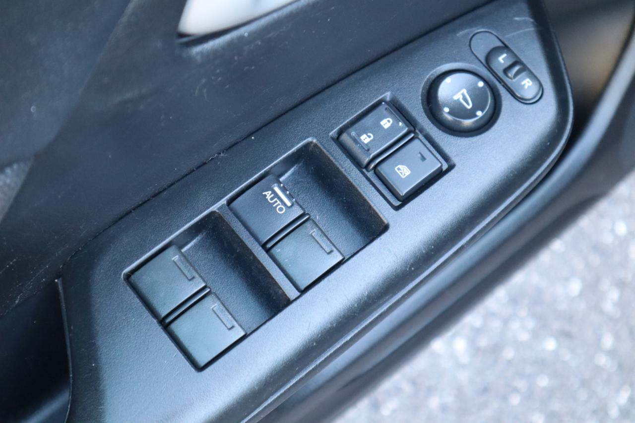 Honda Civic Sdn 4dr Auto LX 2013