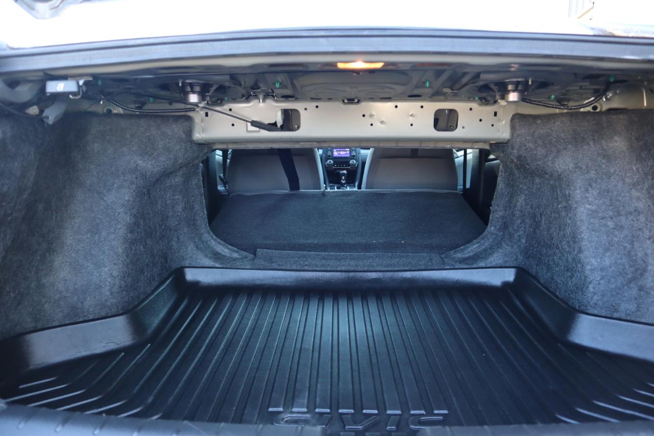 Honda Civic Sedan LX CVT 2017