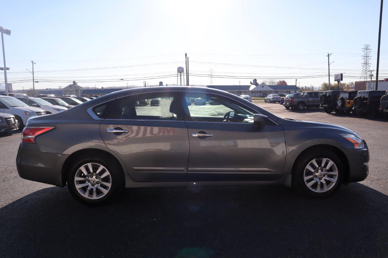 Nissan Altima 4dr Sdn I4 2.5 S 2015