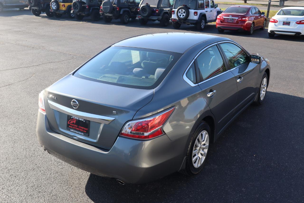 Nissan Altima 4dr Sdn I4 2.5 S 2015
