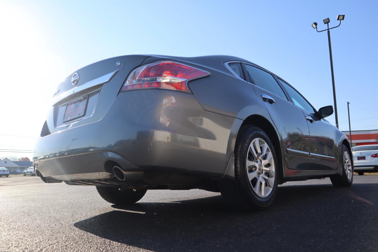 Nissan Altima 4dr Sdn I4 2.5 S 2015