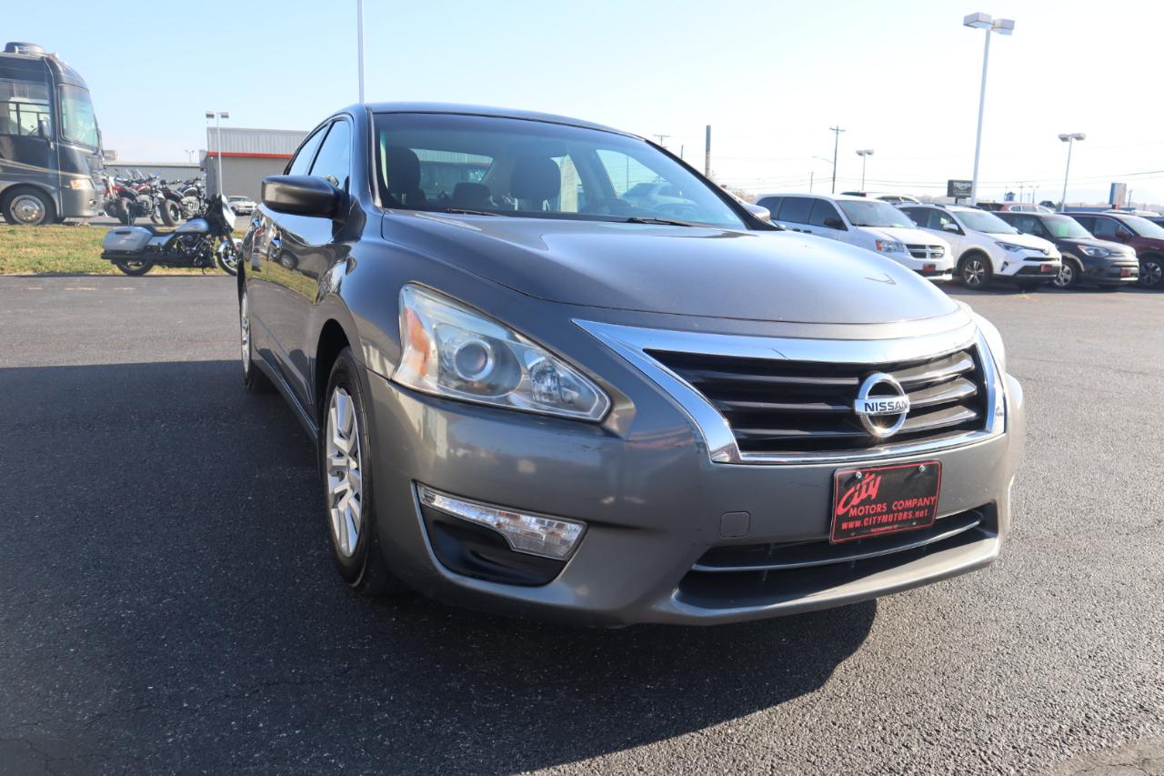Nissan Altima 4dr Sdn I4 2.5 S 2015