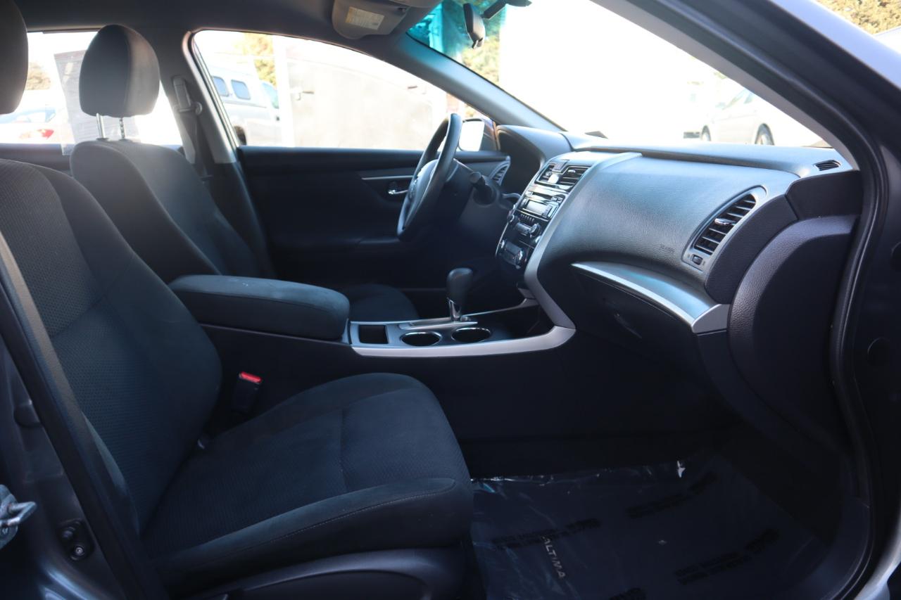 Nissan Altima 4dr Sdn I4 2.5 S 2015