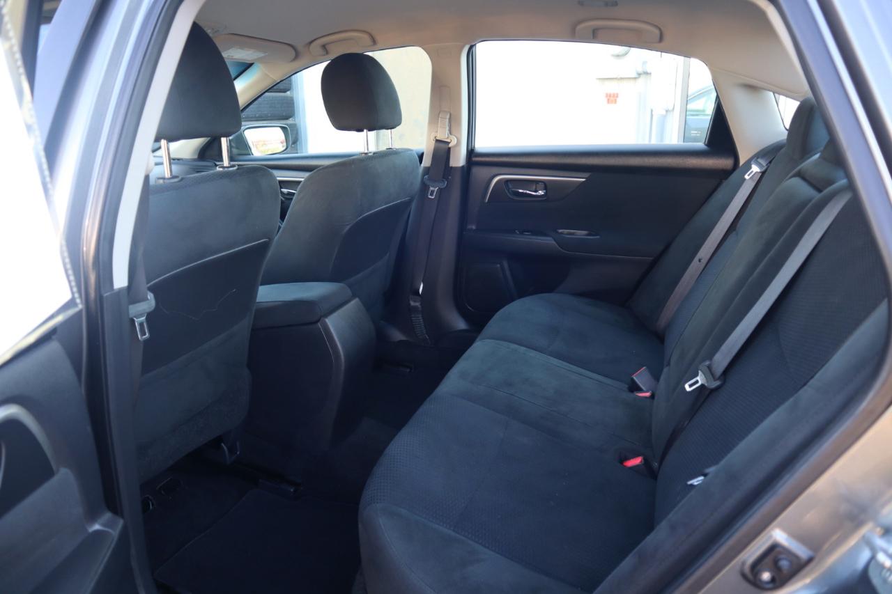 Nissan Altima 4dr Sdn I4 2.5 S 2015