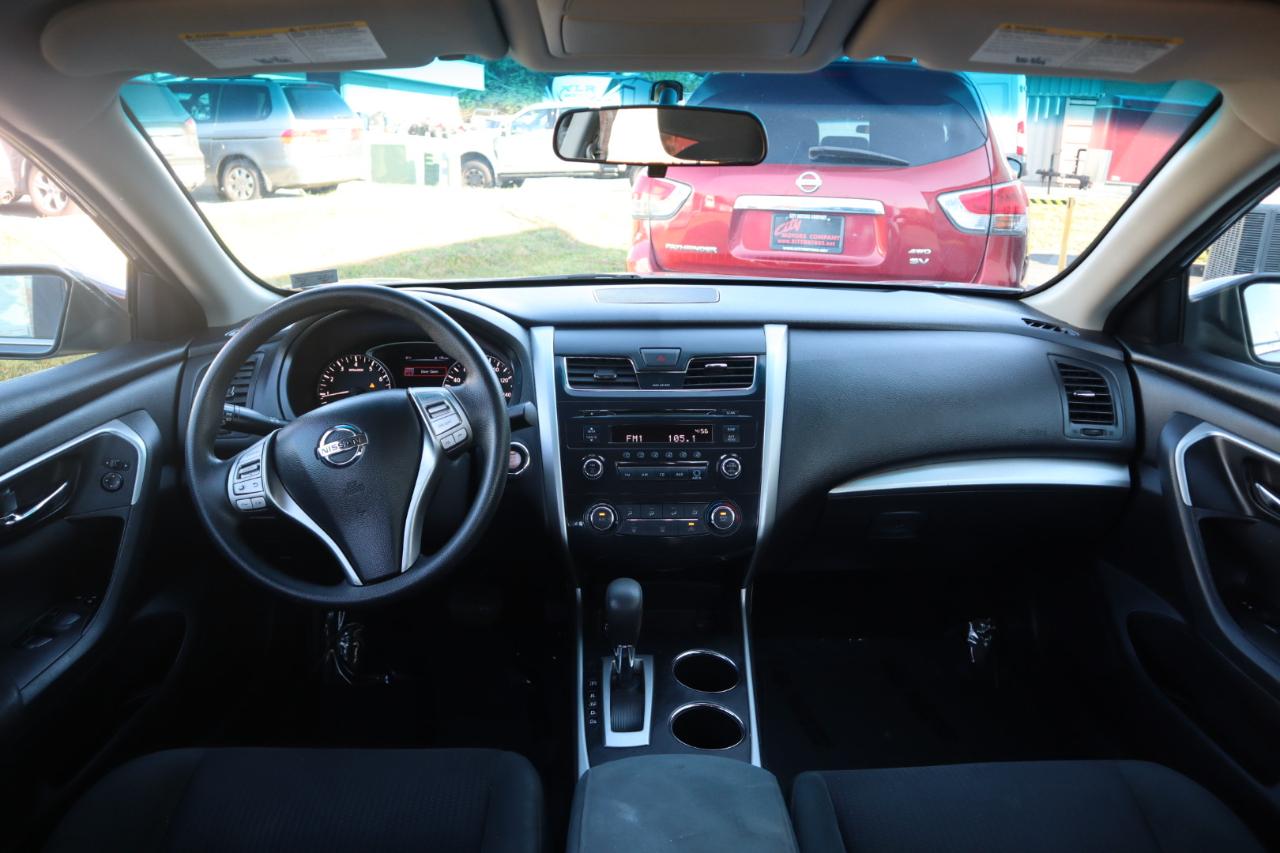 Nissan Altima 4dr Sdn I4 2.5 S 2015