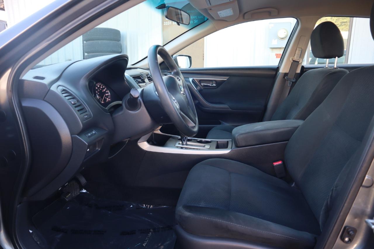 Nissan Altima 4dr Sdn I4 2.5 S 2015