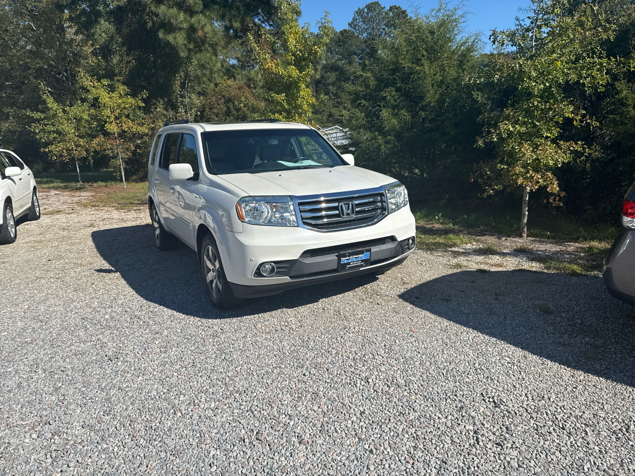 2014 Honda Pilot Touring 4WD 5-Spd AT with DVD