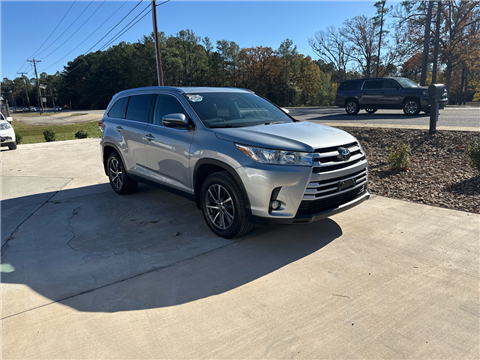 2019 Toyota Highlander XLE AWD V6