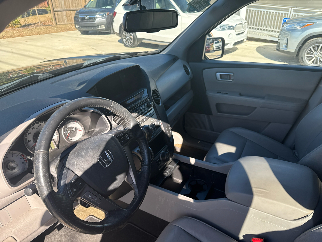 Honda Pilot EX-L 2WD 5-Spd AT with DVD 2015