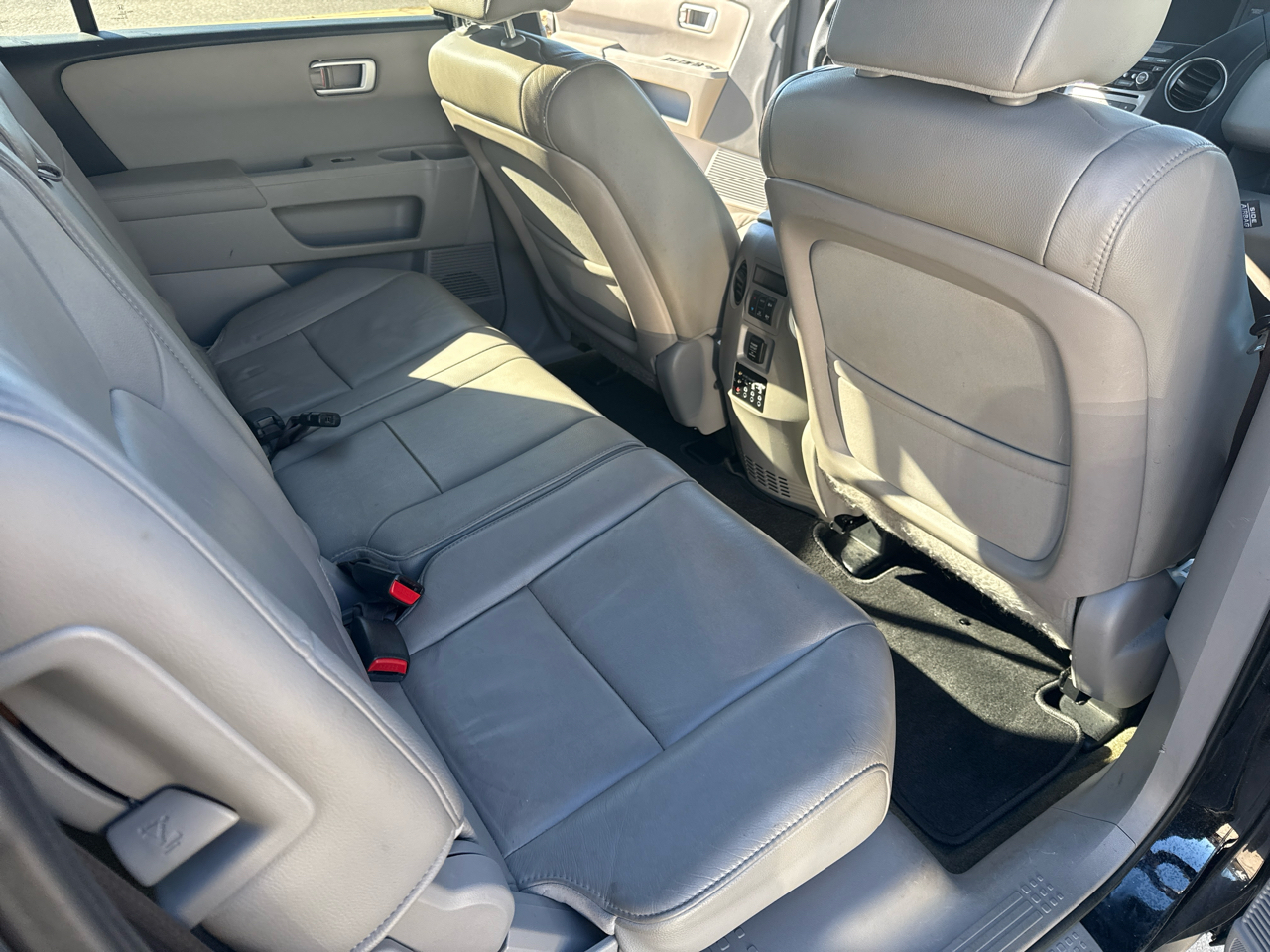 Honda Pilot EX-L 2WD 5-Spd AT with DVD 2015