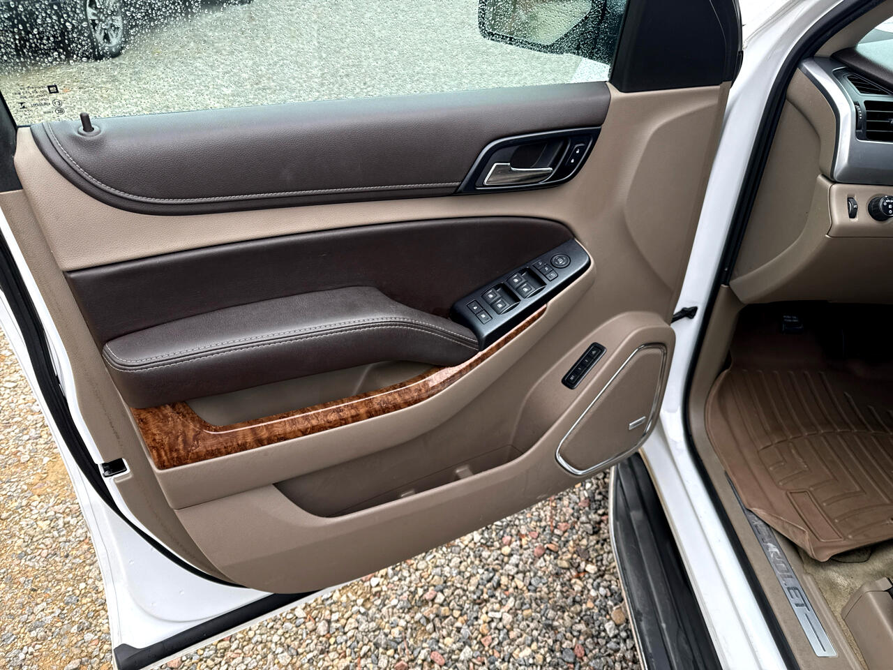 Chevrolet Suburban LTZ 1500 4WD 2015