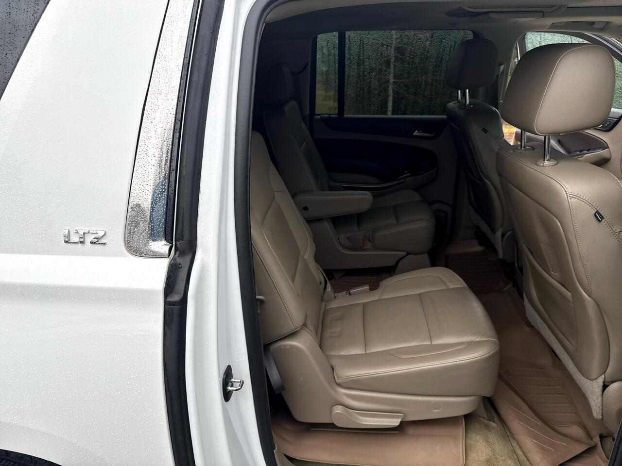 Chevrolet Suburban LTZ 1500 4WD 2015