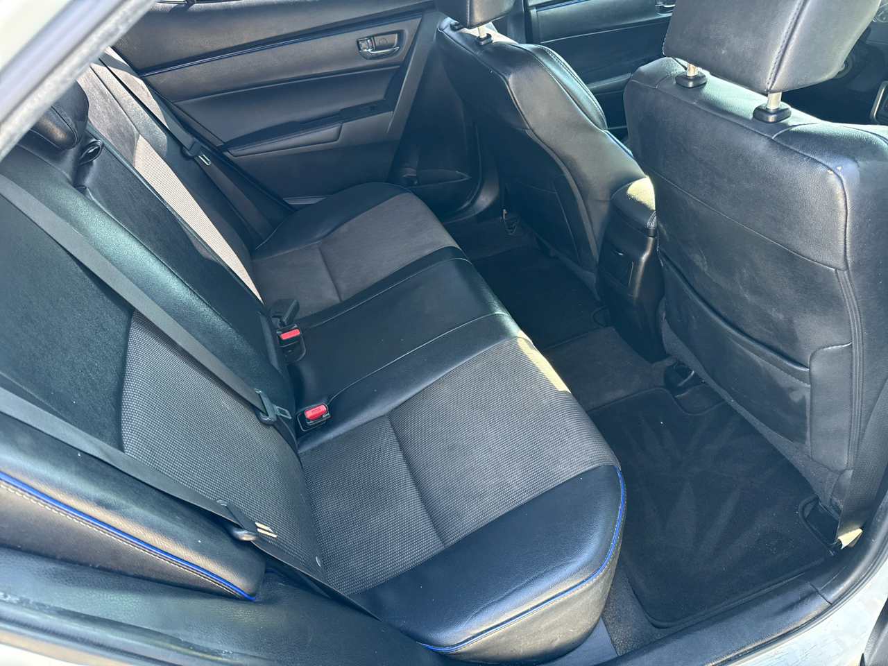 Toyota Corolla SE 2017