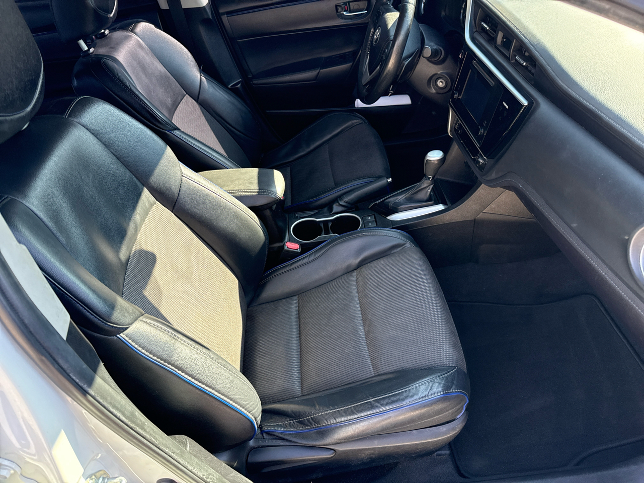 Toyota Corolla SE 2017