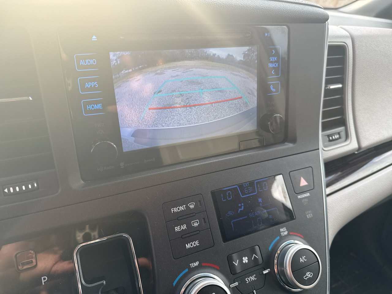 Toyota Sienna XLE FWD 8-Passenger V6 2016