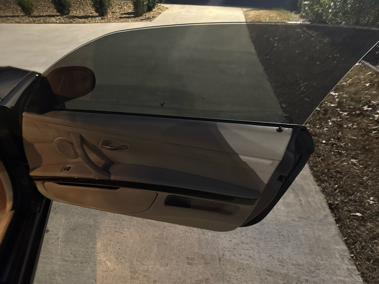 BMW 3-Series 328i Convertible 2011