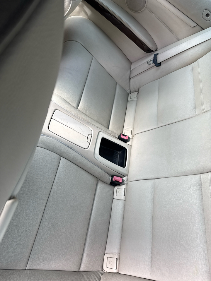 BMW 3-Series 328i Convertible 2011