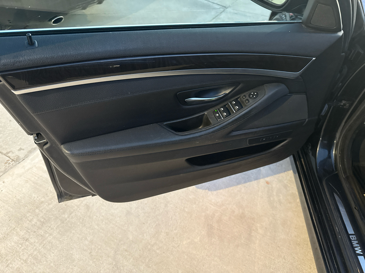 BMW 5-Series 535i xDrive 2016