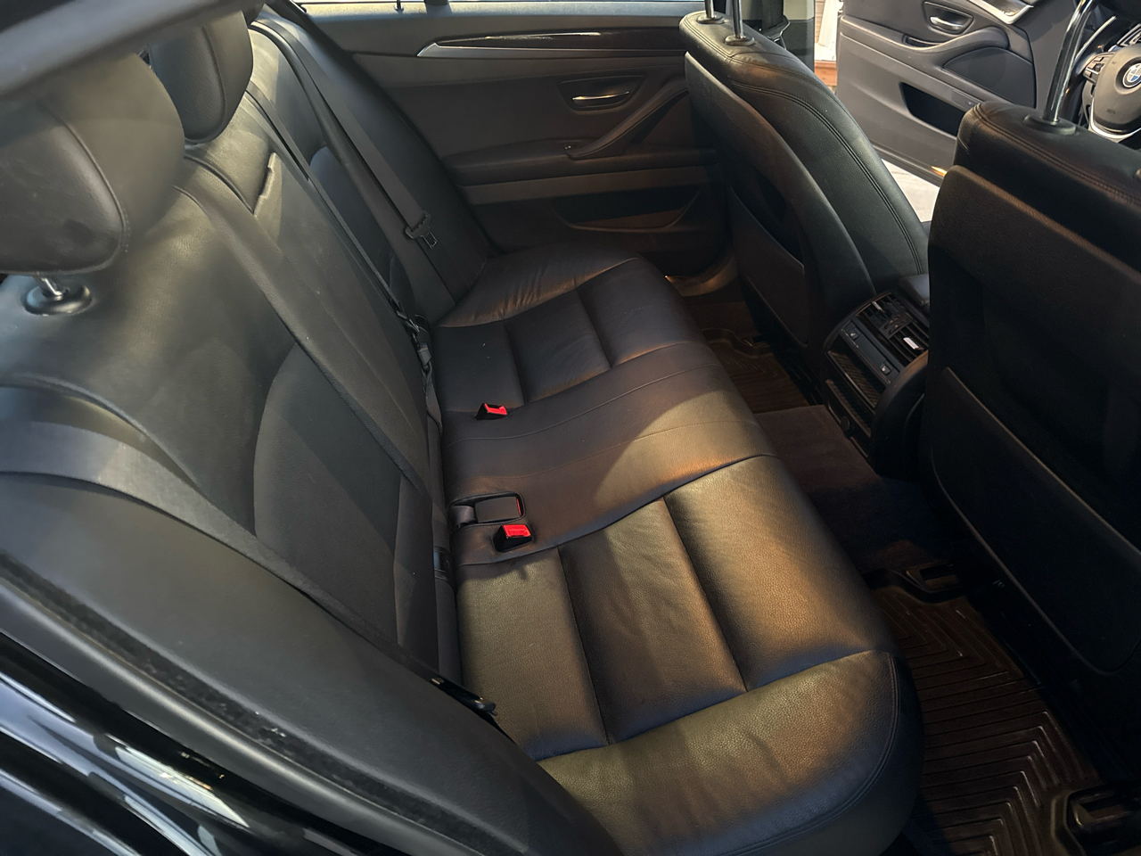 BMW 5-Series 535i xDrive 2016