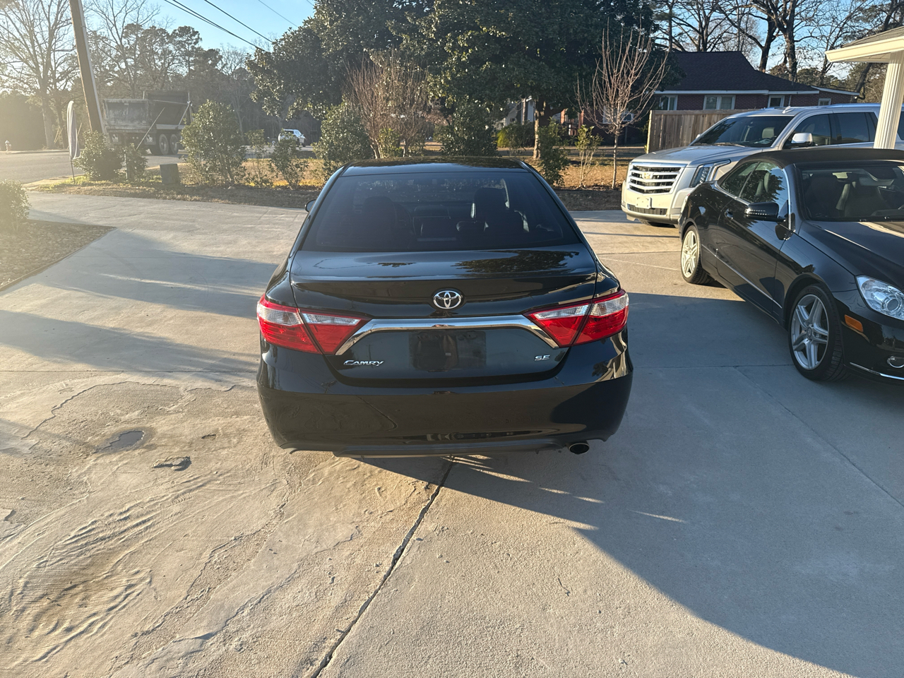 Toyota Camry SE 2017